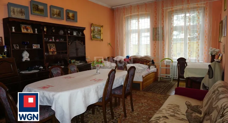 Dom na  sprzedaż Częstochowa - Parter domu - samodzielne mieszkanie